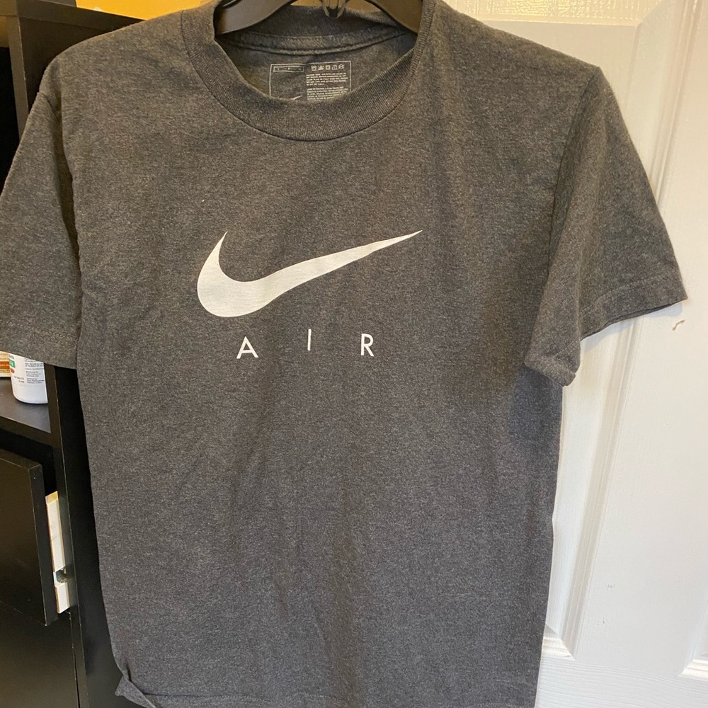 Men’s Nike Air shirt